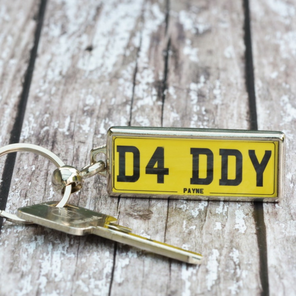 personalised-number-plate-keyring